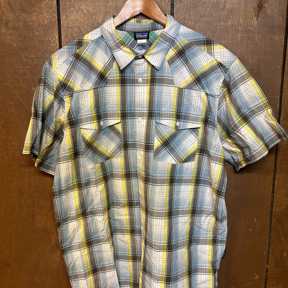 Patagonia Shirt Mens XL Organic Cotton Plaid Short Sleeve Pockets Button Up